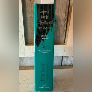 Thrive Causemetics Liquid Lash Extensions Mascara - Full Size - Brynn RICH BLACK